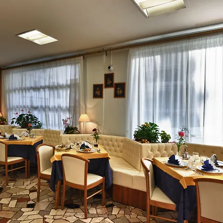 Hotel Mimosa 3*