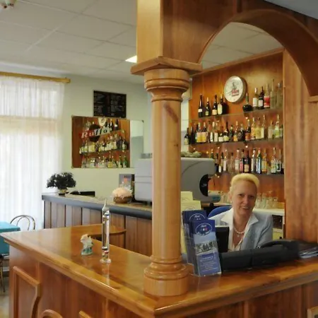 Mimosa Hotel 3*