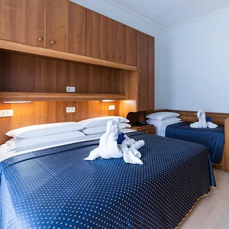 Mimosa لينانو سابيادورو