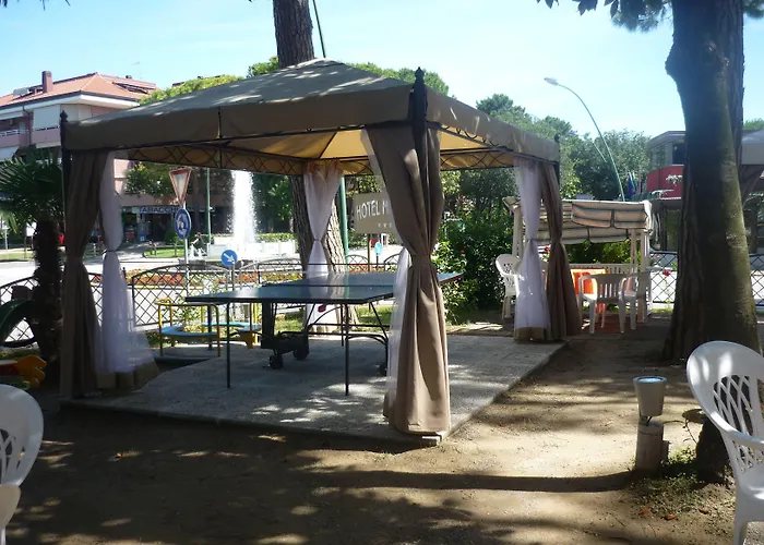 Отель Mimosa Линьяно-Саббьядоро